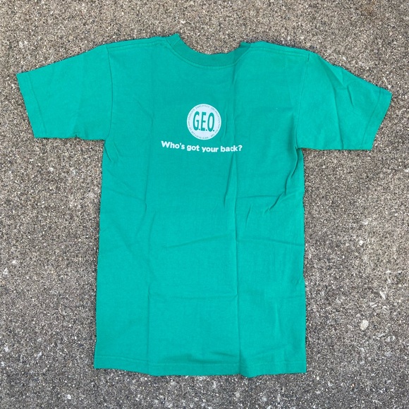 Vintage Union Made 100% Cotton Green Graphic T-Shirt (Women’s Small) - Picture 3 of 5